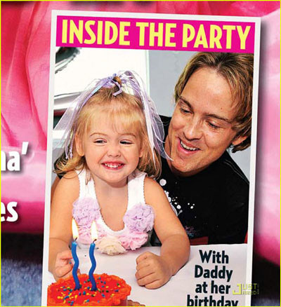 Dannielynn Birkhead mừng sinh nhật cùng cha