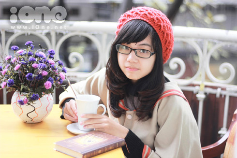 Trang trực tiếp viết cuốn Những đường cong hoàng đạo, phụ trách biên tập nhiều tập sách khác như Giải mã 12 chòm sao, 12 cung hoàng đạo và chuyện tình yêu. Với vốn hiểu biết sâu sắc về bộ môn này, cô bạn được nhiều NXB hợp tác và làm việc từ khi đang là sinh viên