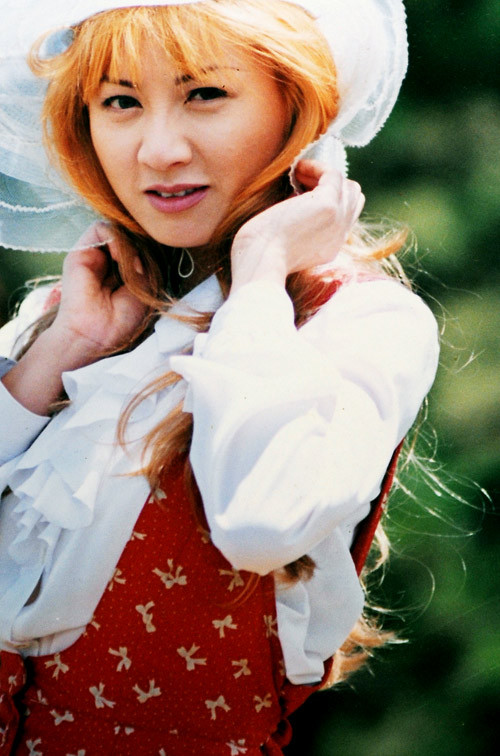 Trizzie Phương Trinh trong bộ phim Sương gió biên thùy.