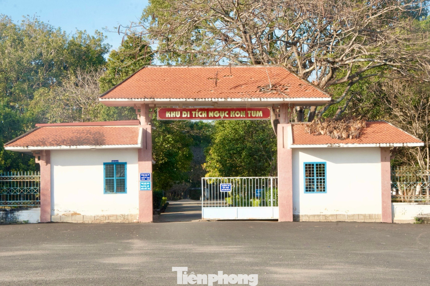 Hiện nay, di tích Ngục Kon Tum có dấu hiệu xuống cấp.