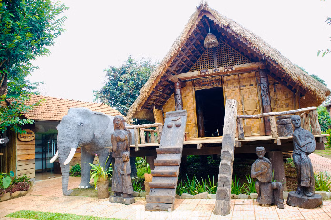 Các linh vật, biểu tượng của người Êđê