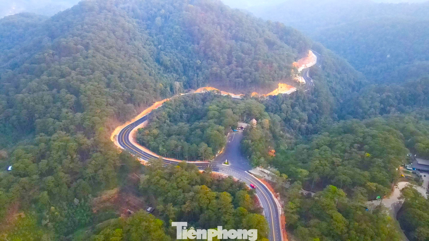 Tháng 2/2023, tỉnh Lâm Đồng đóng đèo Prenn để thực hiện dự án nâng cấp, mở rộng tuyến đèo này với tổng mức đầu tư 552 tỷ đồng. Đèo Prenn dài hơn 7km, nối Quốc lộ 20 là đường huyết mạch từ khu vực Đông Nam Bộ lên Đà Lạt. Tháng 2/2023, tỉnh Lâm Đồng đóng đèo Prenn để thực hiện dự án nâng cấp, mở rộng tuyến đèo này với tổng mức đầu tư 552 tỷ đồng. Đèo Prenn dài hơn 7km, nối Quốc lộ 20 là đường huyết mạch từ khu vực Đông Nam Bộ lên Đà Lạt.