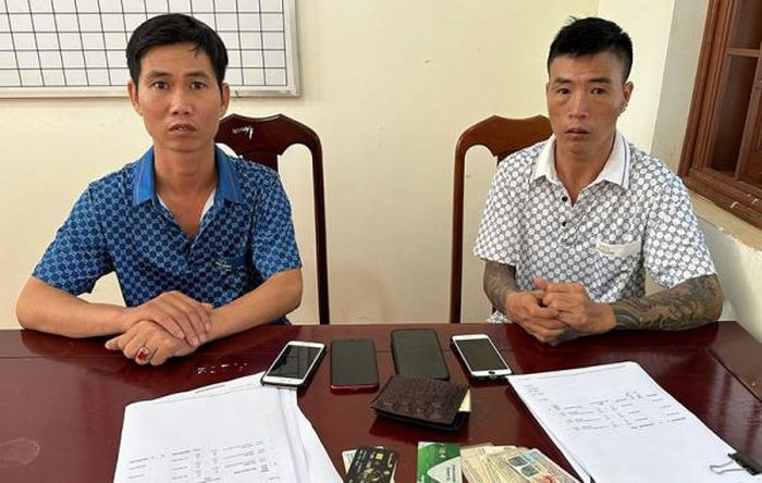 Đoàn Văn Khắc và Đào Văn Cương tại Cơ quan Công an