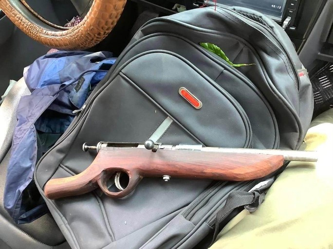 Khẩu súng tự chế được Nhân sử dụng để gây án