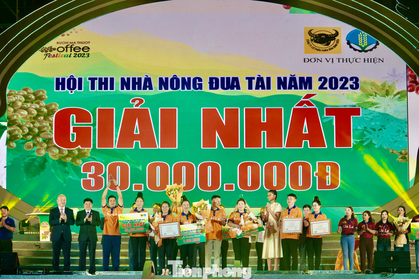 Đội Sơn La xuất sắc giành giải Nhất Hội thi nhà nông đua tài năm 2023 Đội Sơn La xuất sắc giành giải Nhất Hội thi nhà nông đua tài năm 2023