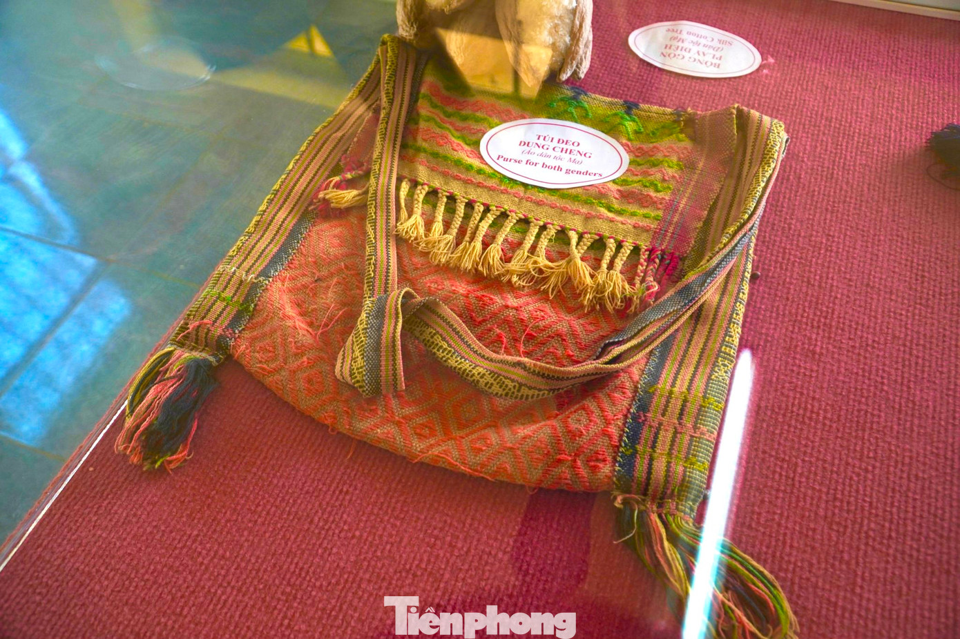 Túi đeo dệt thổ cẩm Túi đeo dệt thổ cẩm