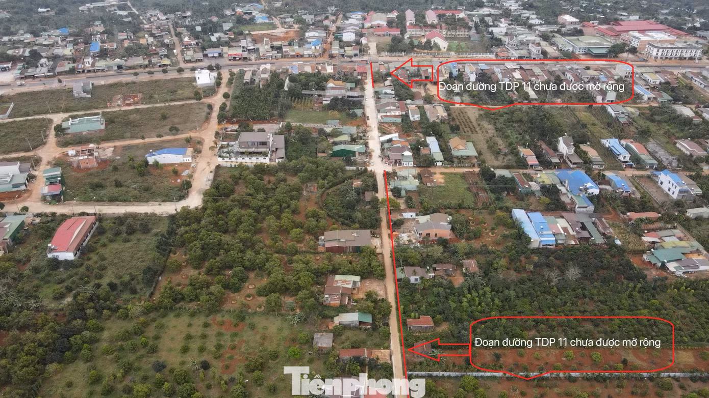 Tuyến đường TDP 11 được mở rộng ở giữa, đoạn qua nhà ông Cường - Chủ tịch UBND huyện Krông Búk