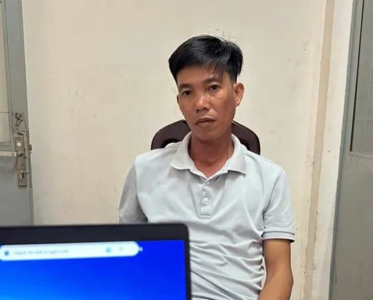 Đối tượng Nguyễn Ngọc Đạt tại cơ quan công an