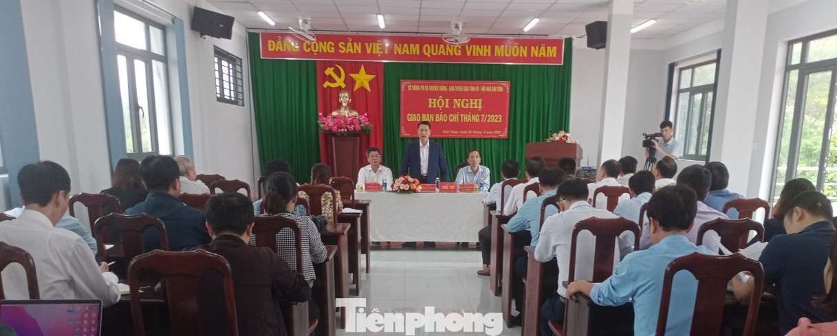 Toàn cảnh hội nghị