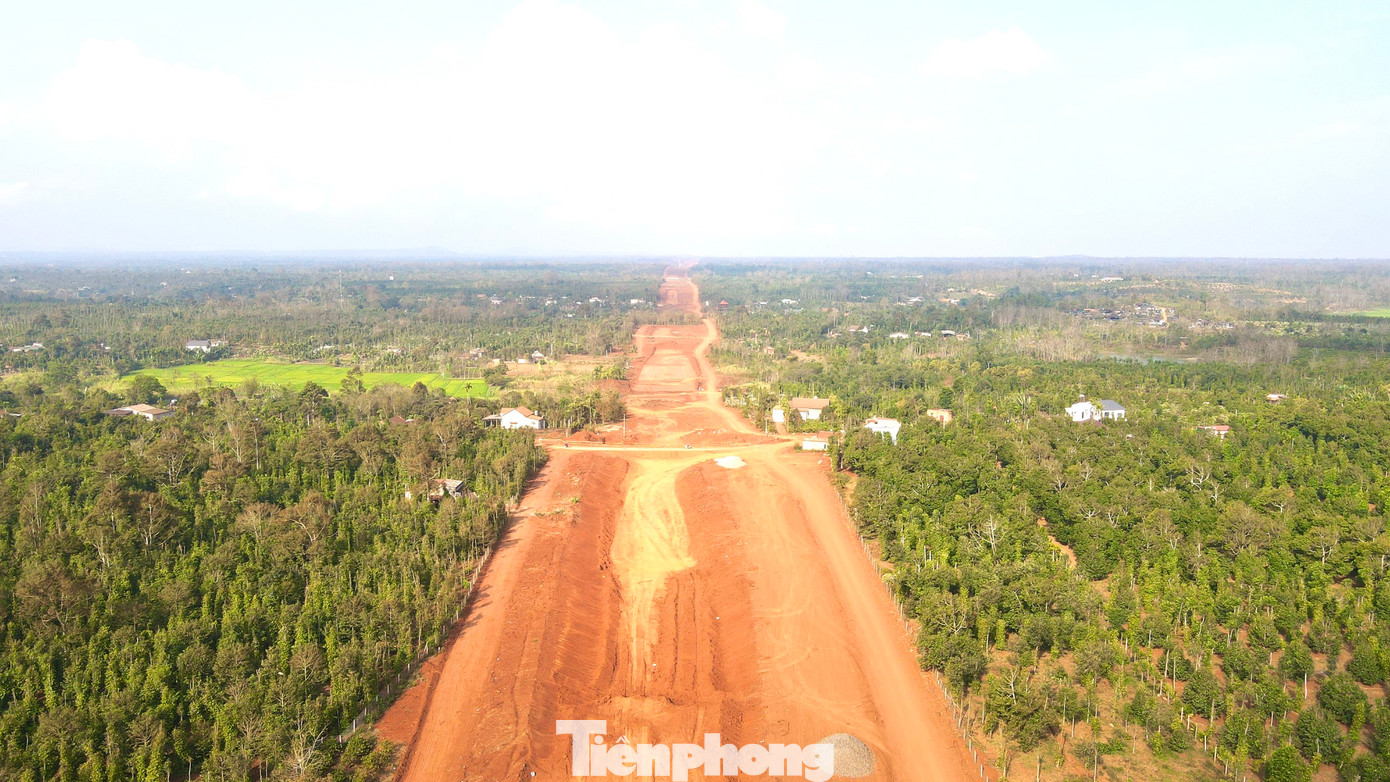 Cao tốc Khánh Hòa - Buôn Ma Thuột đã dần thành hình