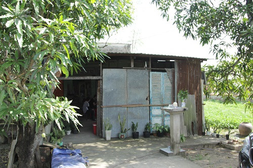 Cô gái đoạt 100 triệu đồng 'Thách thức danh hài' có gia cảnh khó khăn ảnh 1