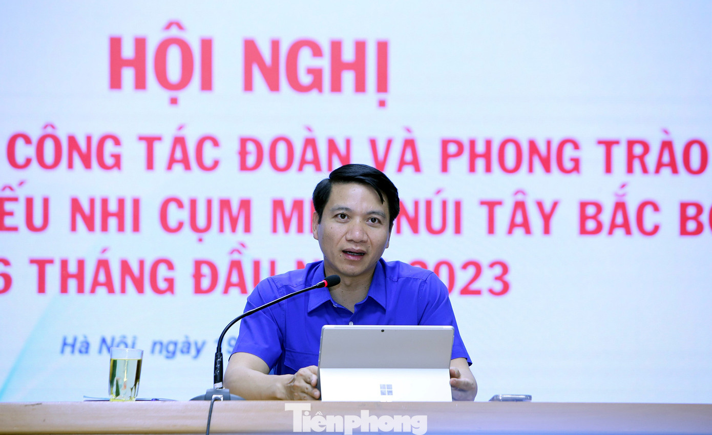 Anh Nguyễn Ngọc Lương phát biểu kết luận hội nghị. Ảnh: Lâm Đăng Hải Anh Nguyễn Ngọc Lương phát biểu kết luận hội nghị. Ảnh: Lâm Đăng Hải