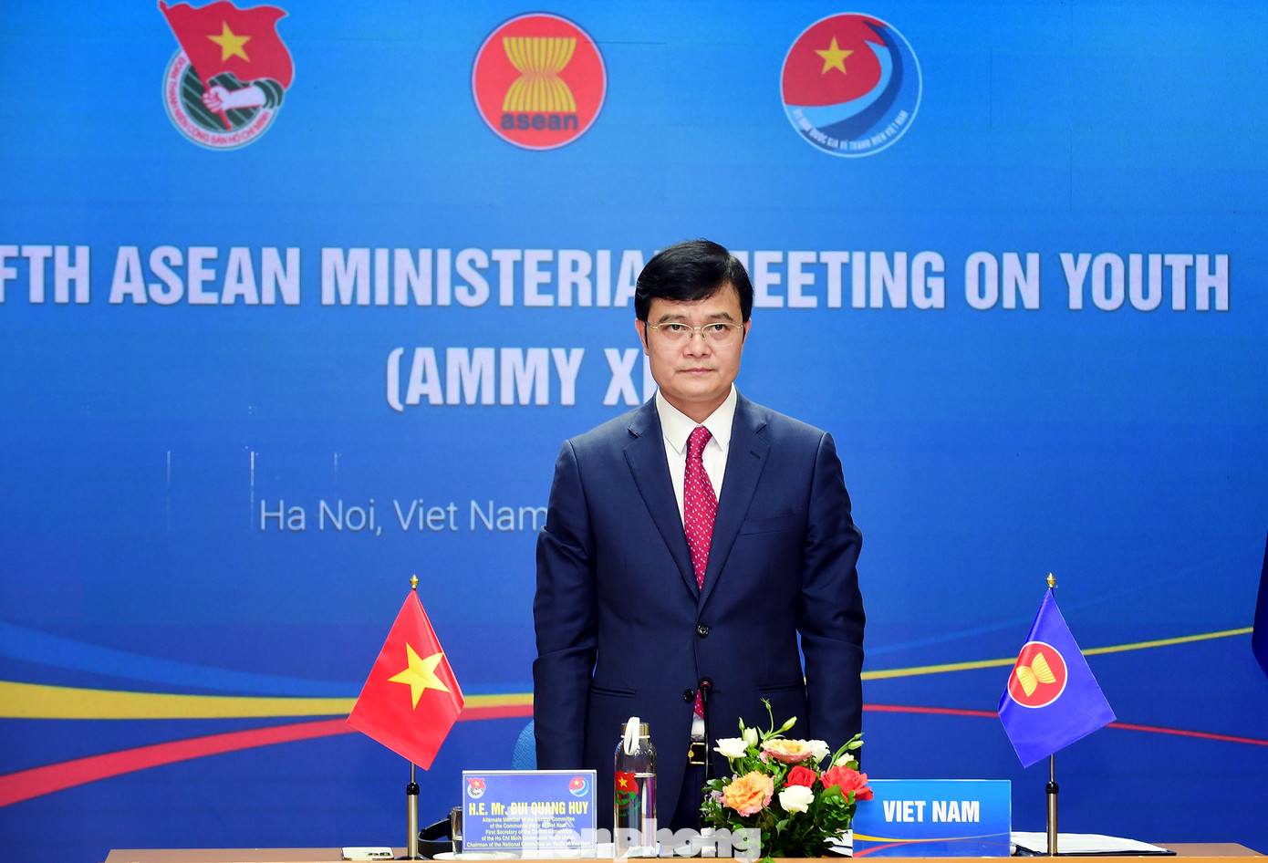 Anh Bùi Quang Huy và thành viên đoàn Việt Nam tham dự hội nghị. Ảnh: Xuân Tùng Anh Bùi Quang Huy và thành viên đoàn Việt Nam tham dự hội nghị. Ảnh: Xuân Tùng