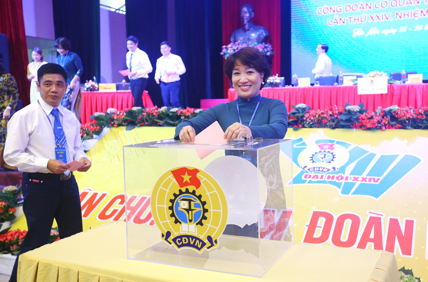 Đại hội bỏ phiếu bầu Ban Chấp hành Công đoàn cơ quan Trung ương Đoàn khóa XXIV nhiệm kỳ 2023 - 2028. Ảnh: Duy Phạm