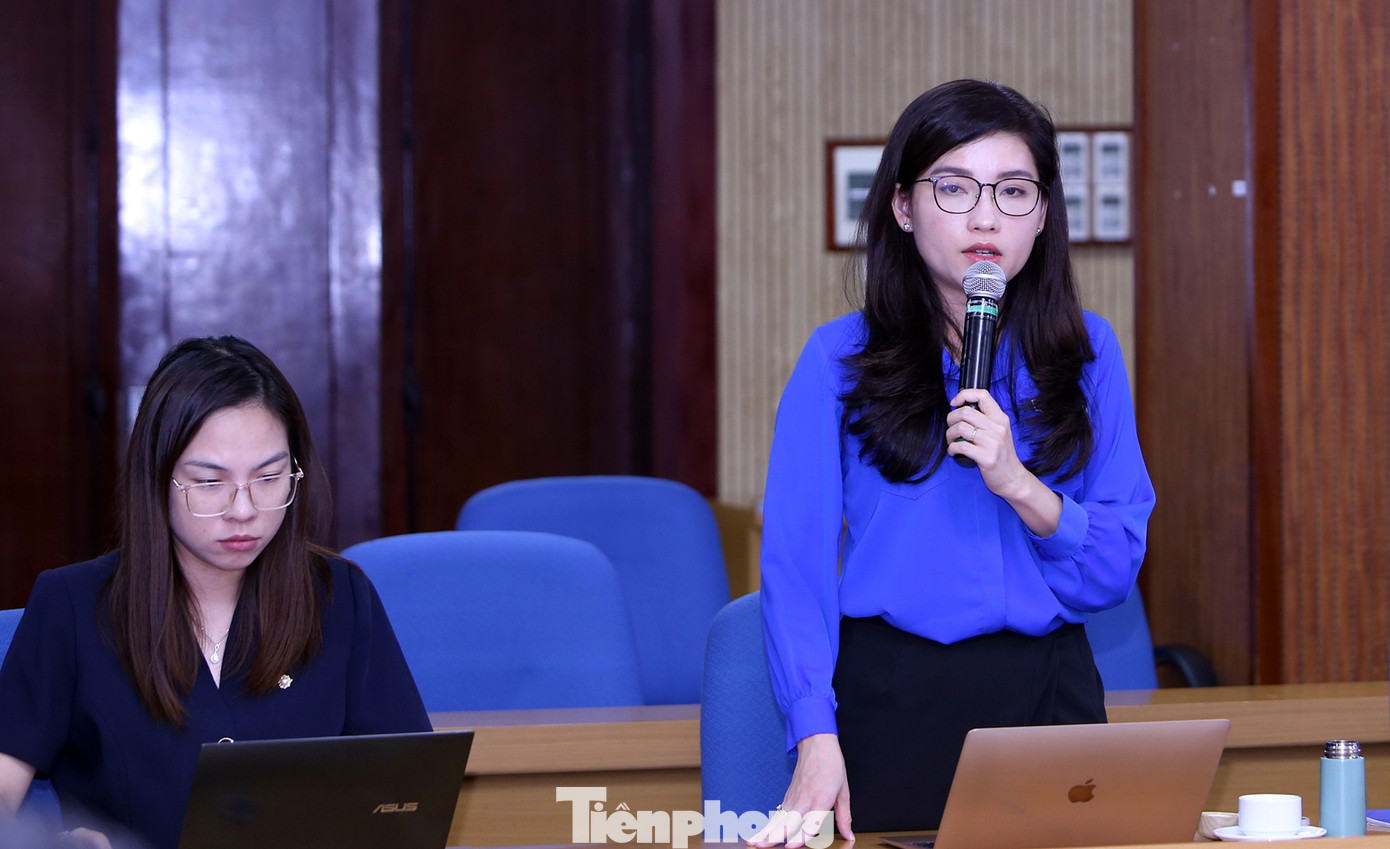 Đại biểu trao đổi ý kiến, đề xuất tại hội nghị. Ảnh: Lâm Đăng Hải Đại biểu trao đổi ý kiến, đề xuất tại hội nghị. Ảnh: Lâm Đăng Hải