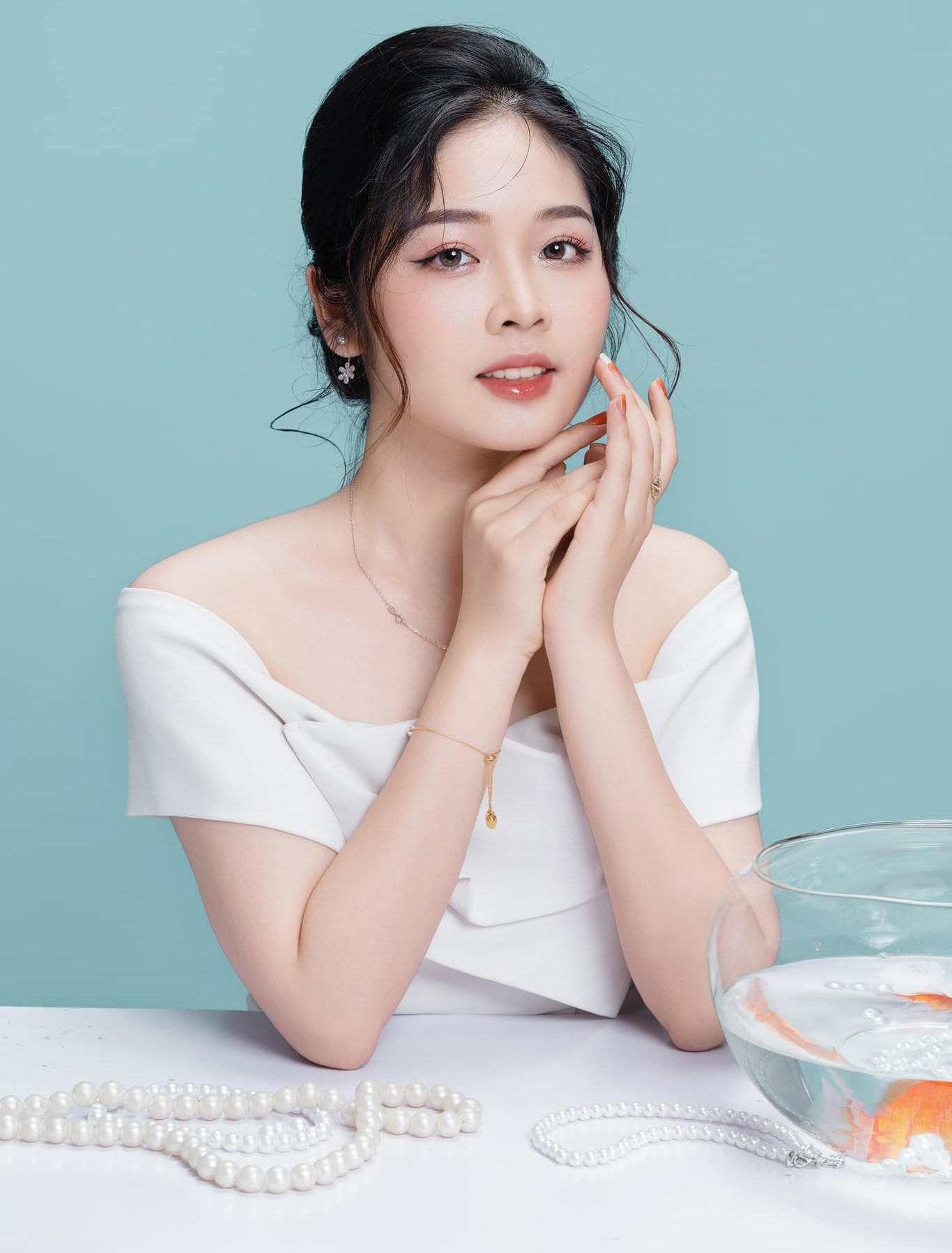 Thí sinh Đỗ Thị Thùy Dương (SBD 06) chuyên ngành Quan hệ quốc tế.