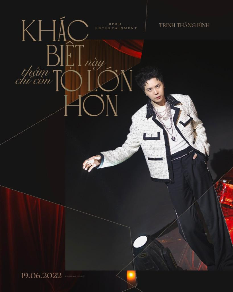 Poster MV với dòng chữ gợi mở: "KHÁC BIỆT này thậm chí còn TO LỚN HƠN" Poster MV với dòng chữ gợi mở: "KHÁC BIỆT này thậm chí còn TO LỚN HƠN"