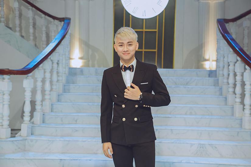 Hình ảnh lịch lãm của Hoài Lâm trước đây Hình ảnh lịch lãm của Hoài Lâm trước đây