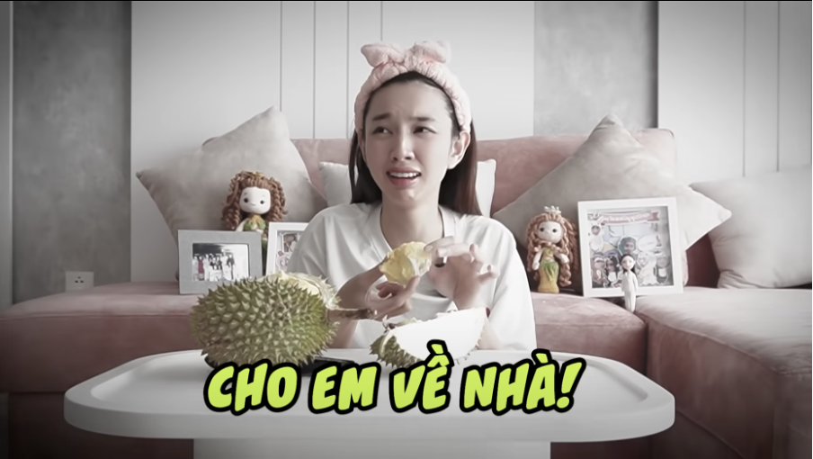 Biểu cảm hài hước của Thùy Tiên khiến cư dân mạng thích thú.