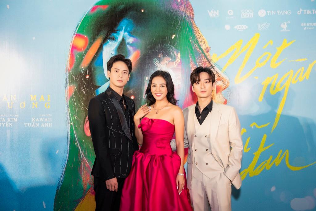 Trần Doãn - Văn Mai Hương - Trần Nghĩa tại buổi ra mắt MV