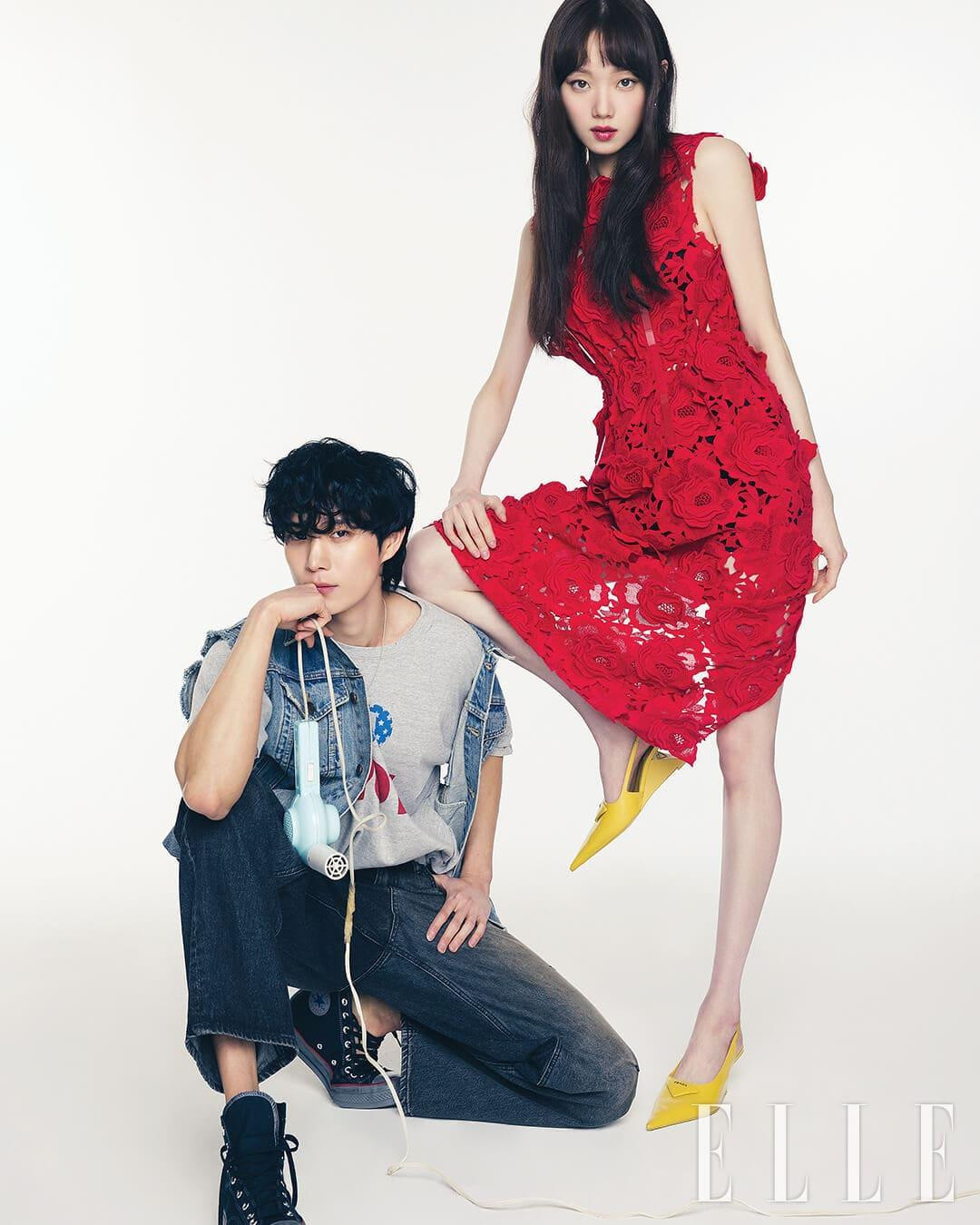 Kim Young Dae và Lee Sung Kyung đều là những gương mặt &quot;đẹp hơn hoa&quot; của màn ảnh Hàn