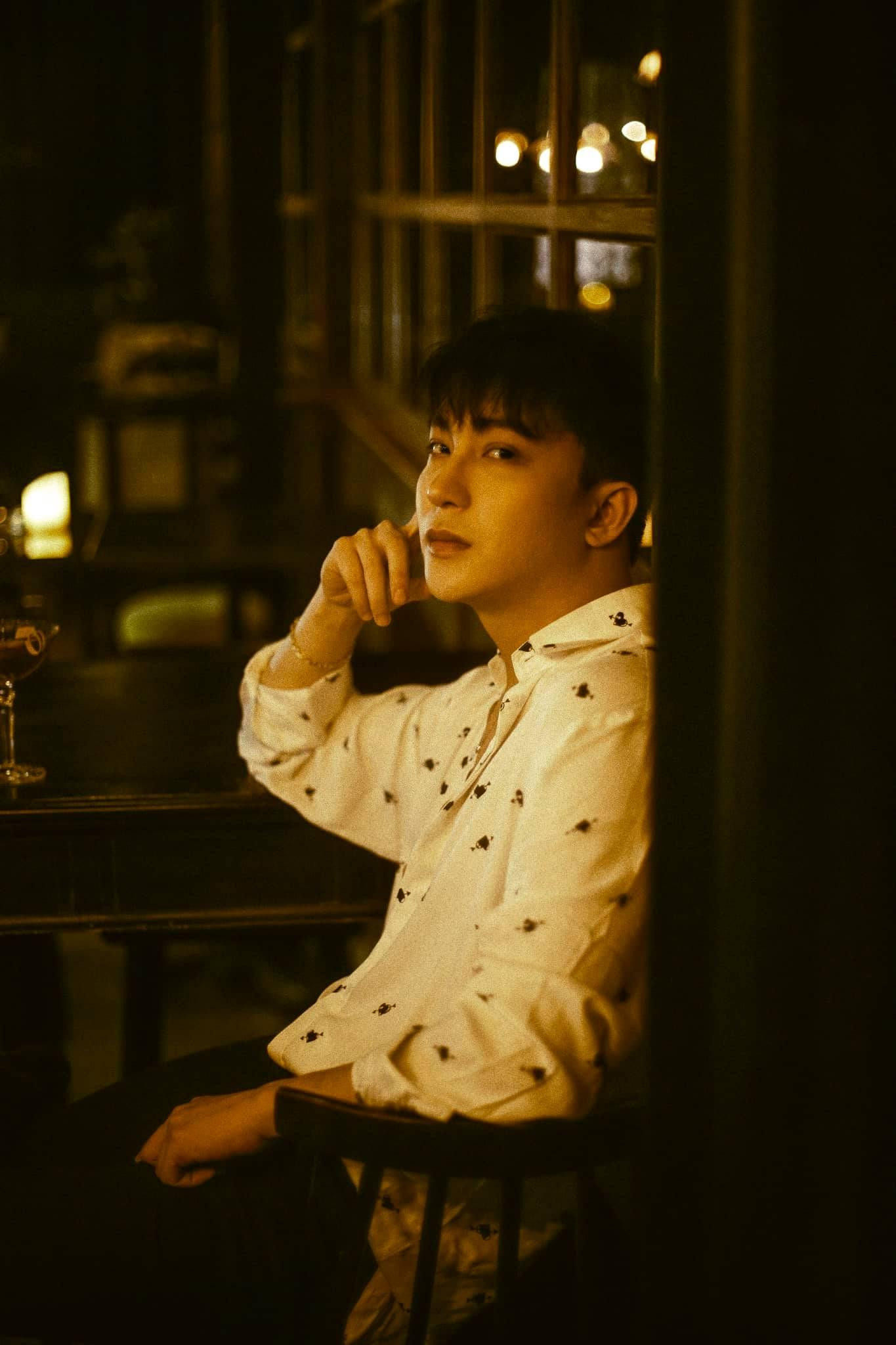 Ngoài diễn xuất, B Trần giữ đời tư trong sạch và không ồn ào