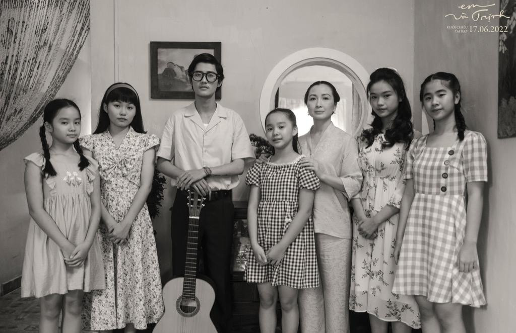 Dàn diễn viên đảm nhận vai các thành viên trong gia đình của Trịnh Công Sơn Dàn diễn viên đảm nhận vai các thành viên trong gia đình của Trịnh Công Sơn