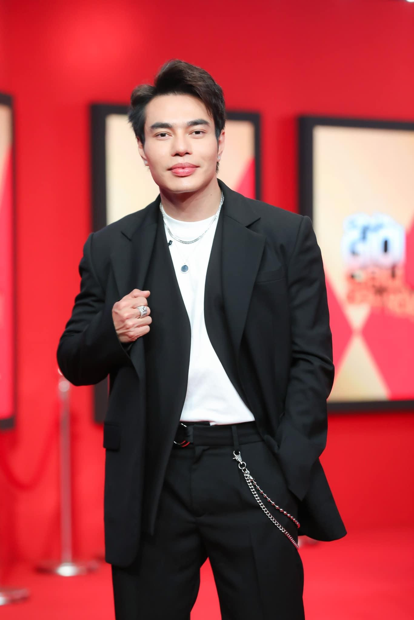 Dương Lâm rất chăm chút cho ngoại hình Dương Lâm rất chăm chút cho ngoại hình