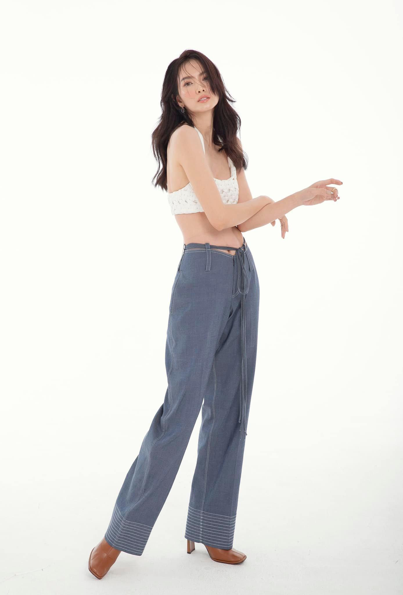 Vóc dáng thon gọn, chuẩn siêu mẫu của Anh Thư Vóc dáng thon gọn, chuẩn siêu mẫu của Anh Thư