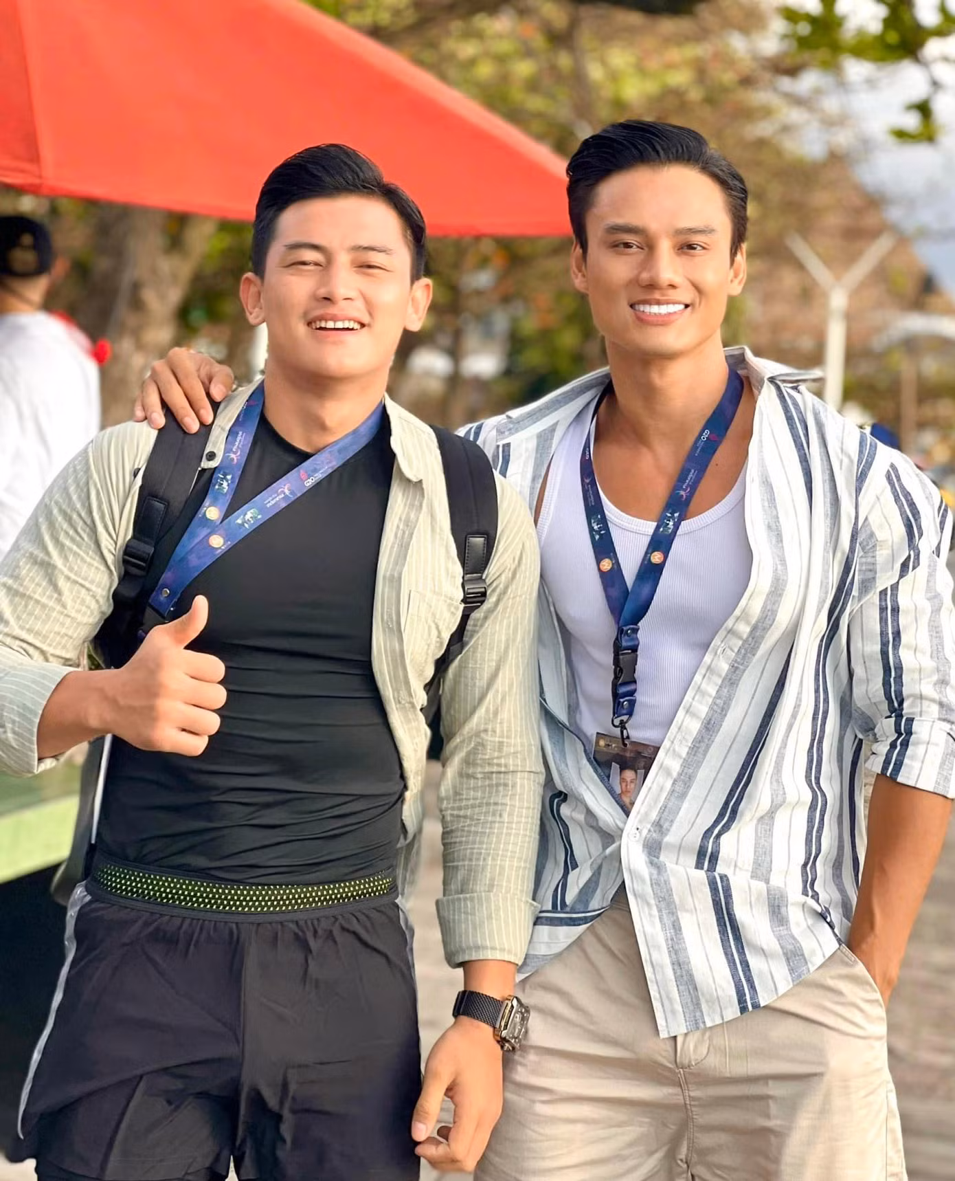 Minh Khắc chia sẻ khoảnh khắc bên cạnh các thí sinh khác của Man Of The Year 2022