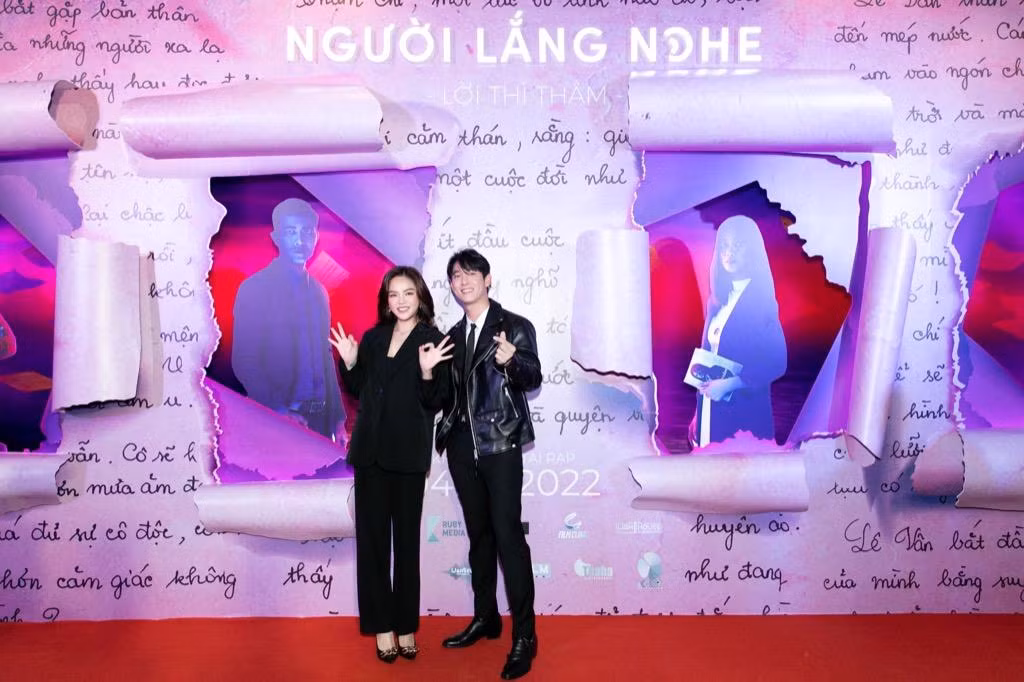 Thu Quỳnh và Song Luân Thu Quỳnh và Song Luân