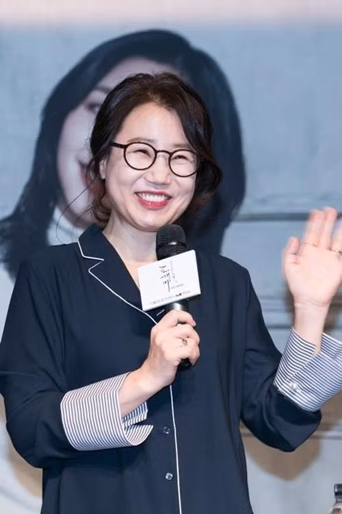 Biên kịch Kim Eun Sook