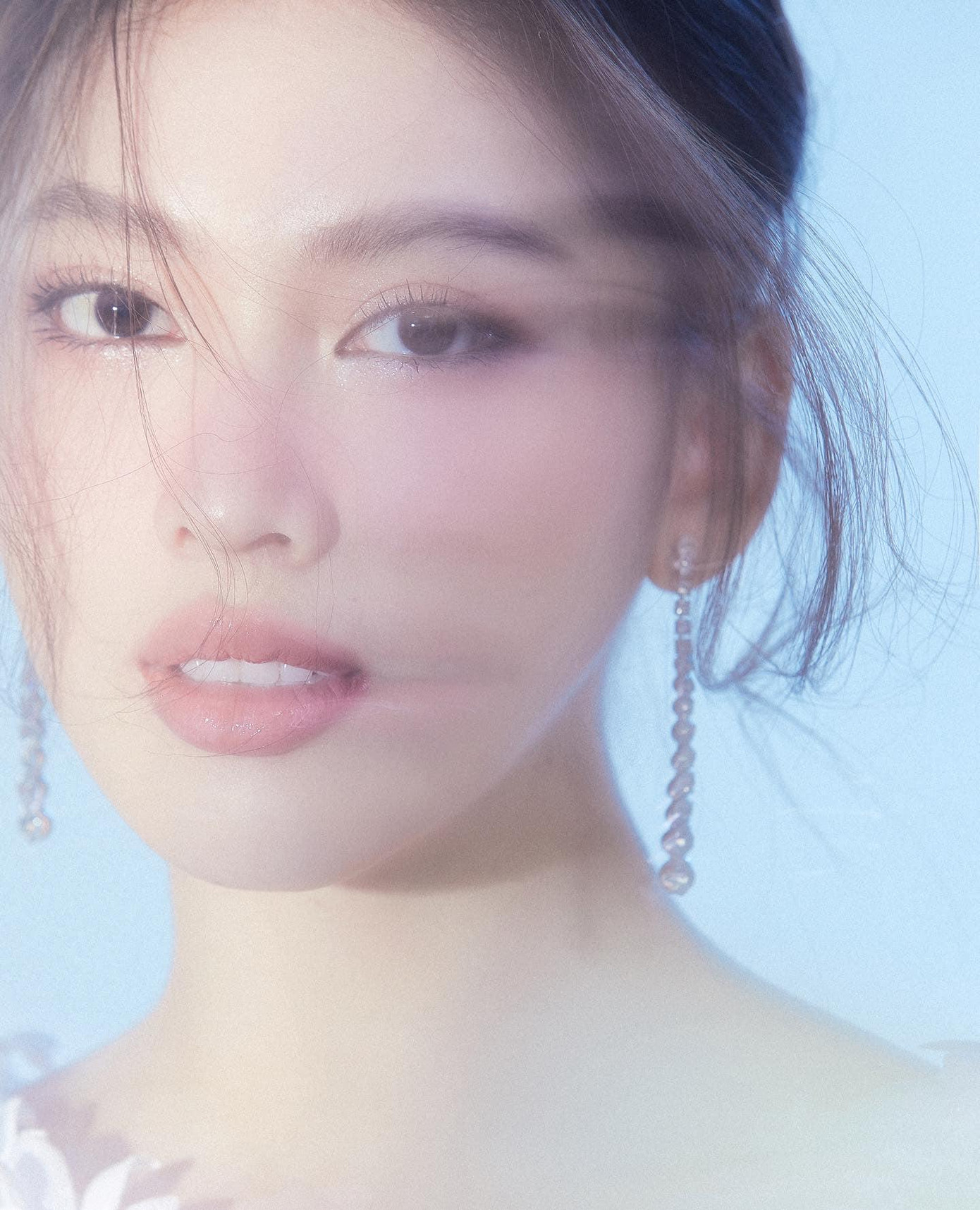 Cận cảnh nhan sắc &quot;vạn người mê&quot; của Ngọc Thảo