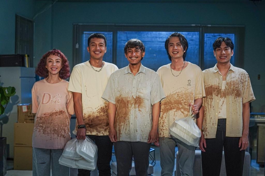Thu Trang, Quang Tuấn, Hứa Vĩ Văn, Huỳnh Phương và Kiều Minh Tuấn