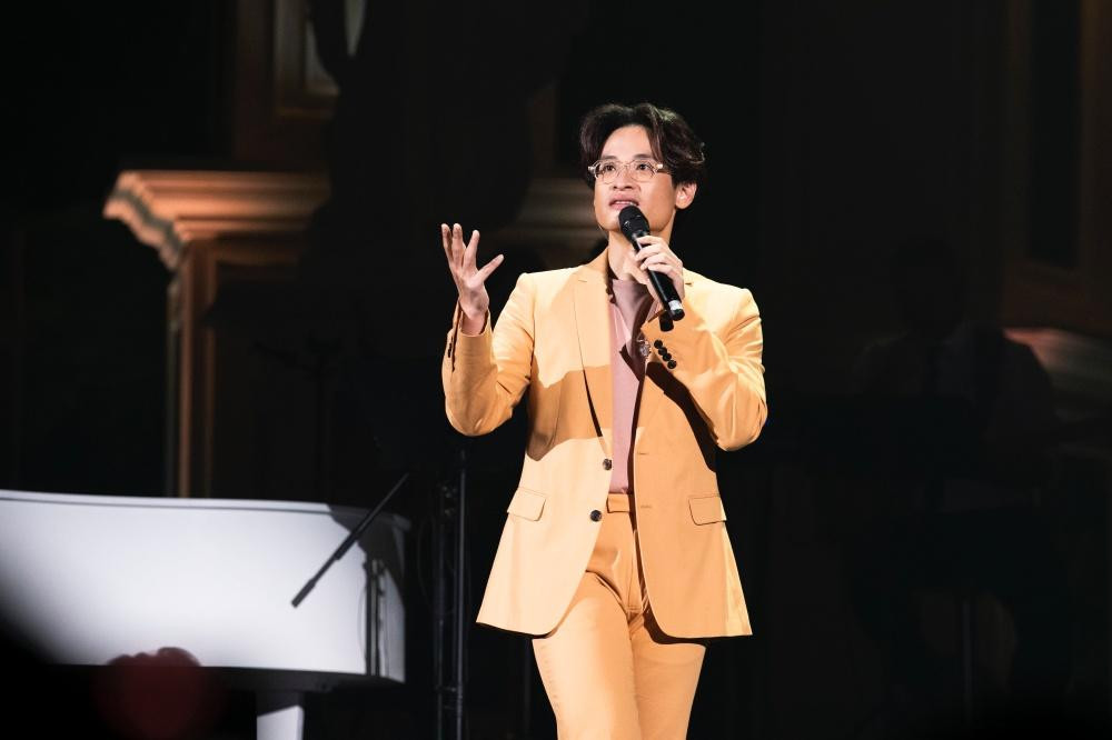 Hà Anh Tuấn trong đêm diễn Hà Anh Tuấn trong đêm diễn