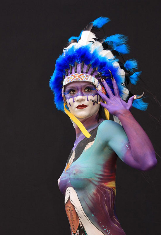 'Nín thở' ngắm mẫu nữ khỏa thân với body painting ảnh 9