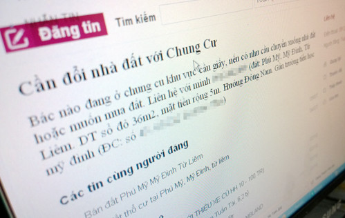 Chủ một lô đất đang đăng tin tìm người trao đổi. Ảnh: Anh Quân