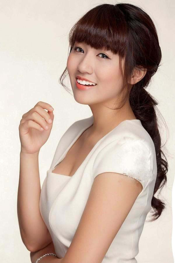 Chờ đợi tiếng dương cầm của thí sinh dự thi Hoa hậu ảnh 4