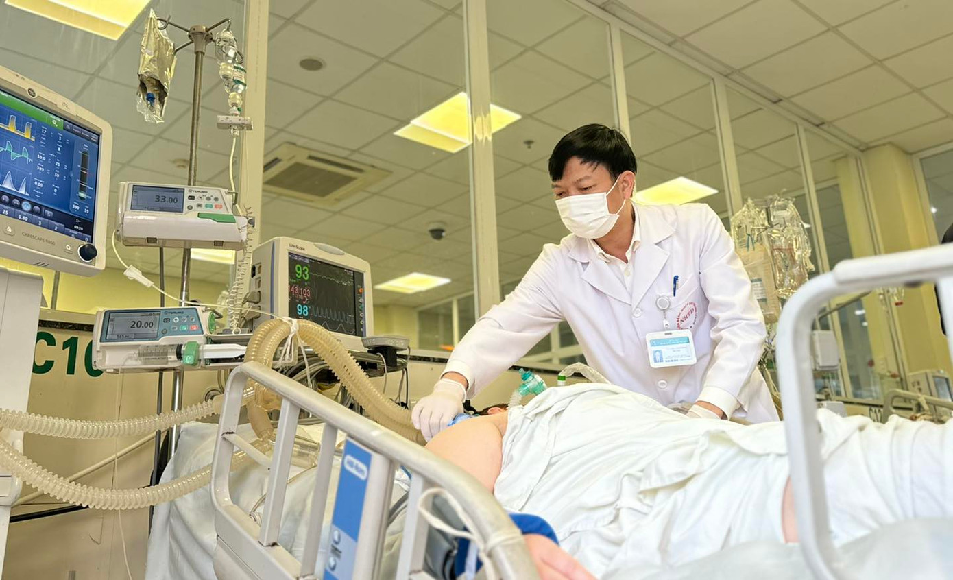 Trường hợp này là lời cảnh tỉnh về sự chủ quan trong chăm sóc sức khỏe, đặc biệt ở những người có nguy cơ cao như thừa cân, sử dụng rượu bia thường xuyên, tăng huyết áp hoặc có bệnh lý chuyển hóa. Ảnh: Bệnh viện cung cấp