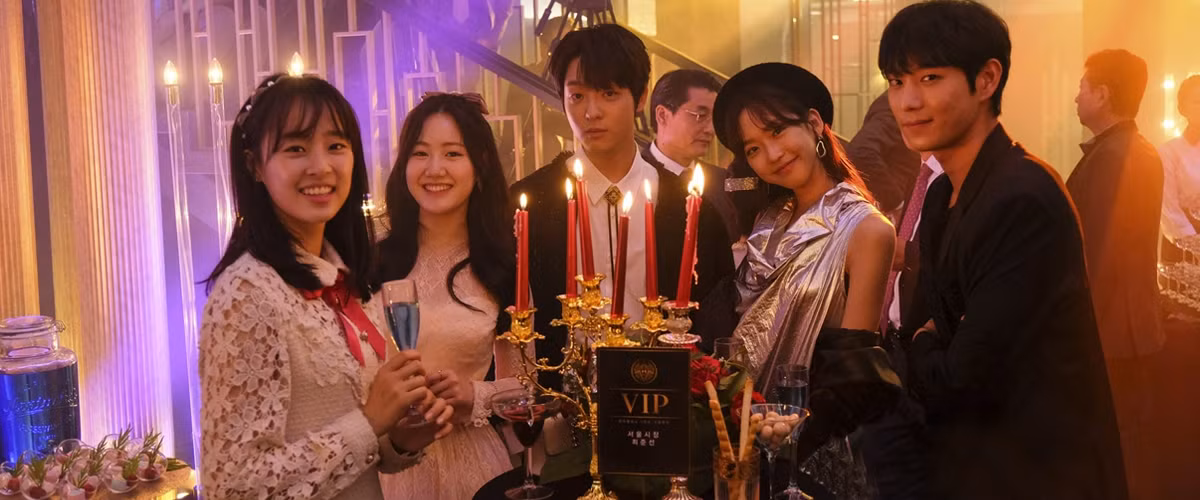 Người giàu luôn ưu tiên những tấm vé VIP, không ngại chi nhiều tiền cho các dịch vụ tốt nhất.