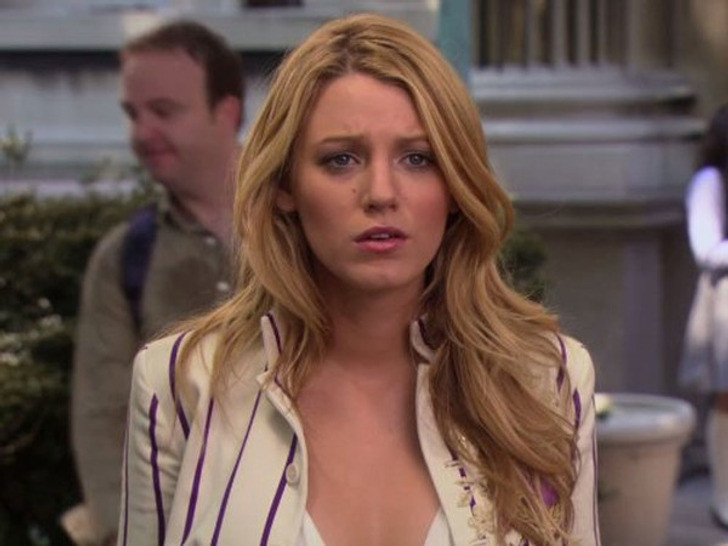 Blake Lively và Serena van der Woodsen có tính cách hoàn toàn trái ngược. Blake Lively và Serena van der Woodsen có tính cách hoàn toàn trái ngược.