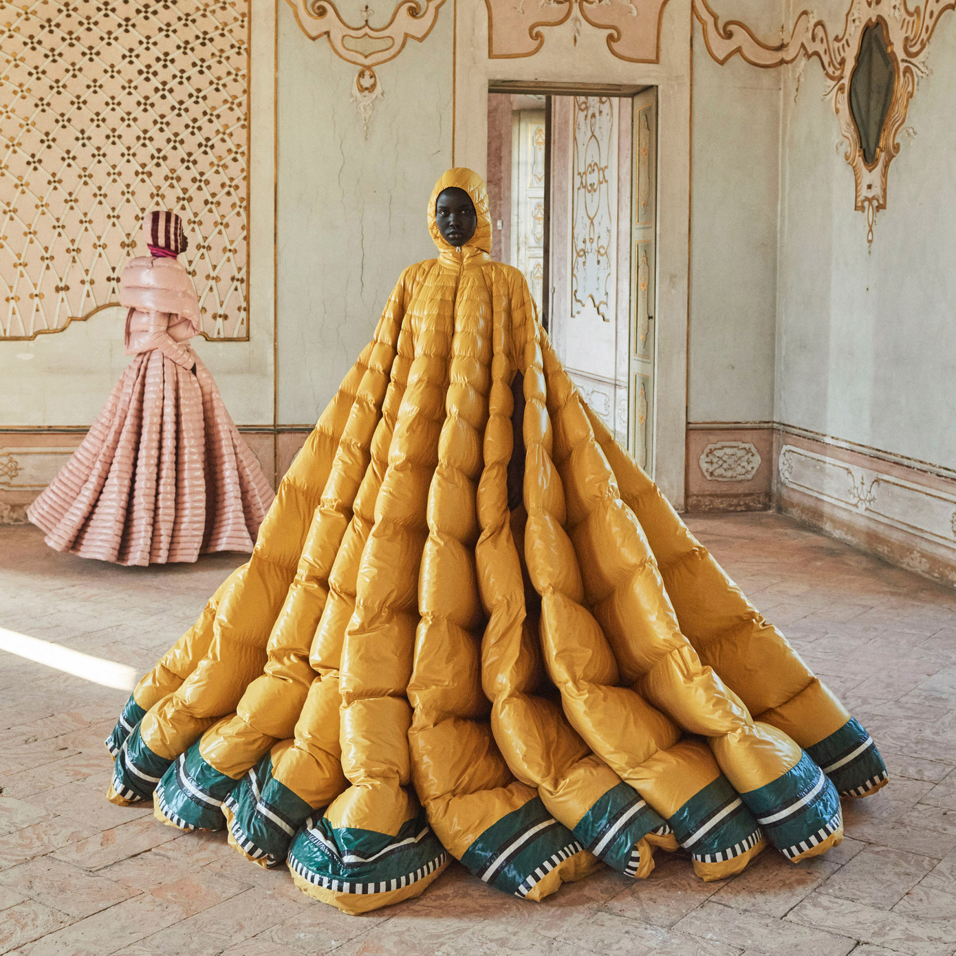 Đối với các nhà thiết kế, thời trang còn là nghệ thuật.