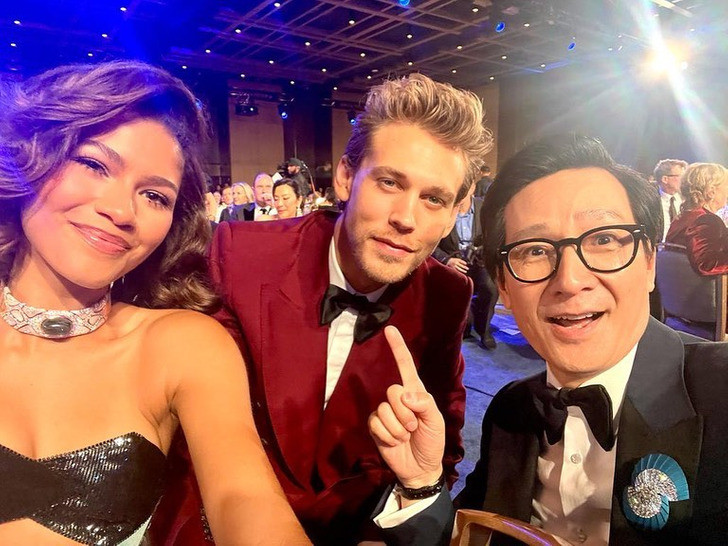 Vô chung khung hình với Zendaya và Austin Butler nè.