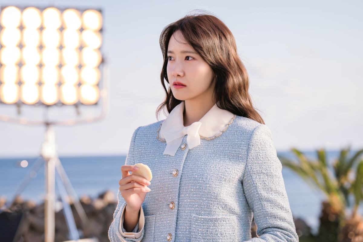 Thay vì lướt điện thoại hãy thử làm những thứ khác khiến bạn không nghĩ đến công việc. Thay vì lướt điện thoại hãy thử làm những thứ khác khiến bạn không nghĩ đến công việc.