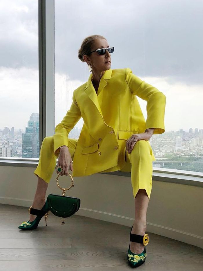 Law Roach thay đổi Celine Dion từ một người ăn mặc đơn giản thành nàng thơ mới của Vogue