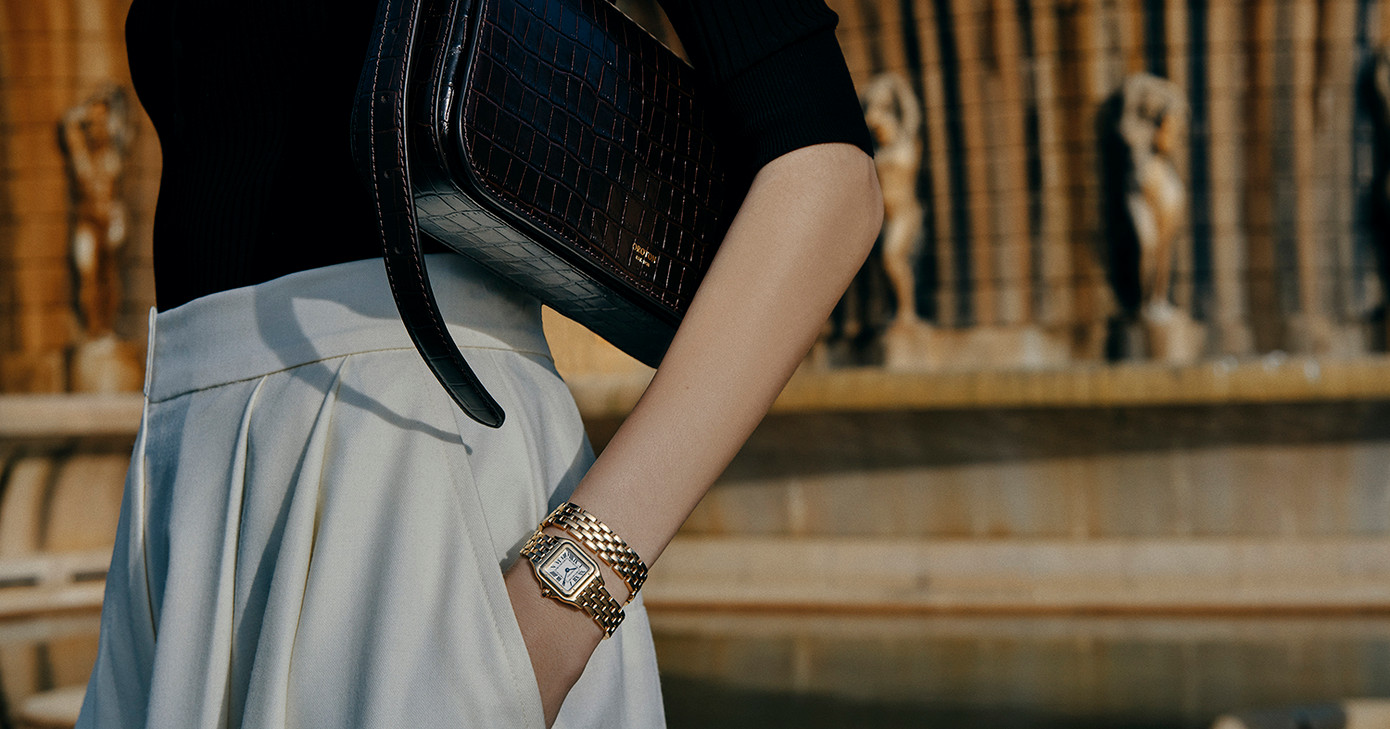 Những chiếc đồng hồ thiết kế đơn giản và dây đeo có màu trung tính luôn là lựa chọn hàng đầu của các tín đồ thời trang.