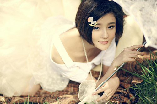 Lưu Vũ Hân bị nghi phẫu thuật thẩm mĩ