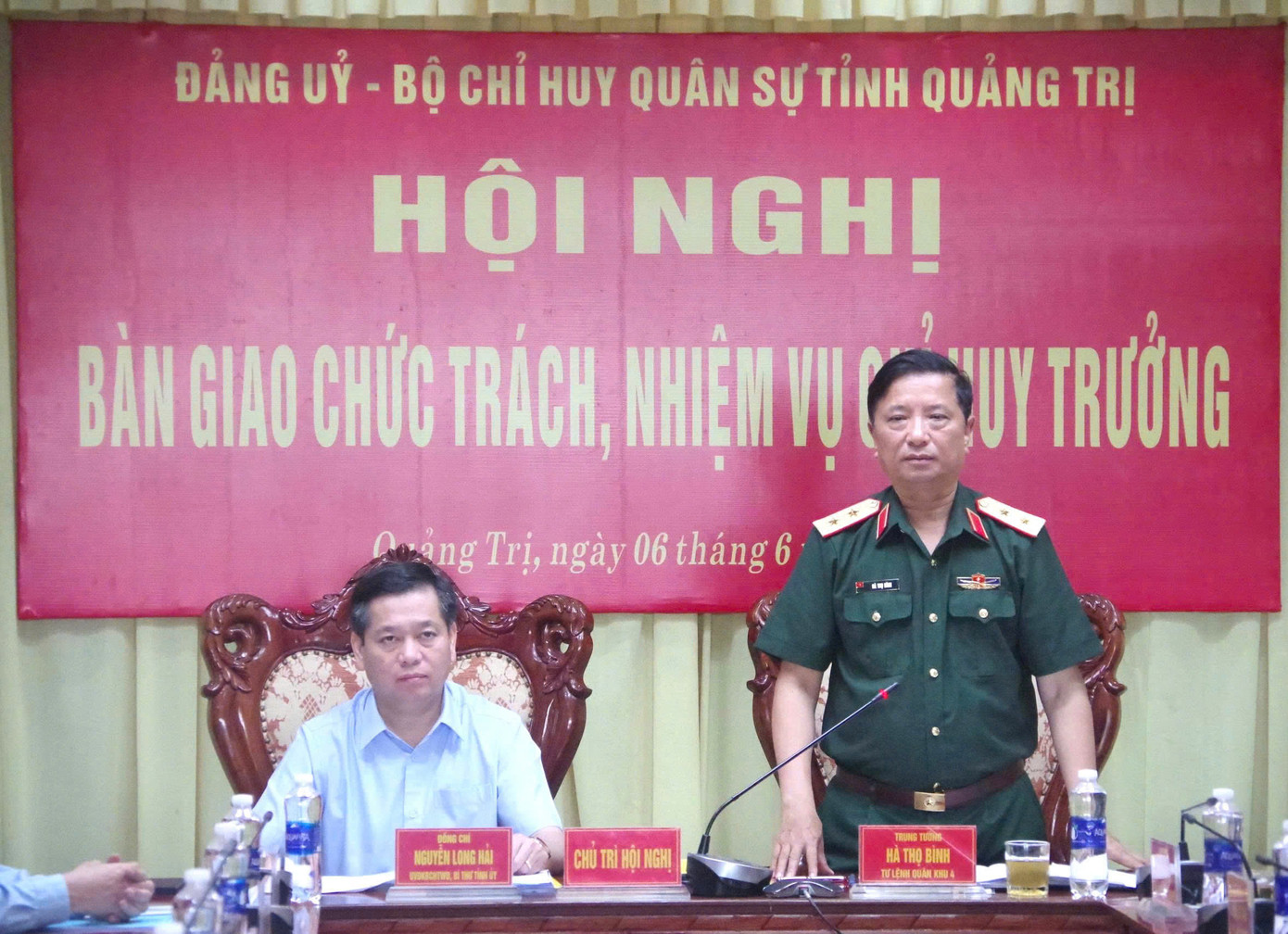 Trung tướng Hà Thọ Bình - Tư lệnh Quân khu 4, phát biểu tại hội nghị. Ảnh: XD Trung tướng Hà Thọ Bình - Tư lệnh Quân khu 4, phát biểu tại hội nghị. Ảnh: XD