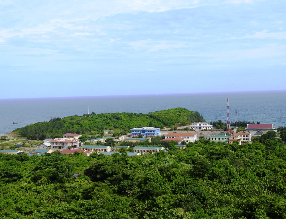 Huyện đảo Cồn Cỏ hiện đang hưởng phụ cấp khu vực hệ số 0,7 Huyện đảo Cồn Cỏ hiện đang hưởng phụ cấp khu vực hệ số 0,7