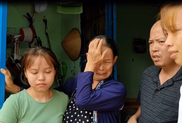 Cảm phục cụ bà vượt hàng ngàn cây số tìm mẹ ruột bé trai 4 tuổi ảnh 3